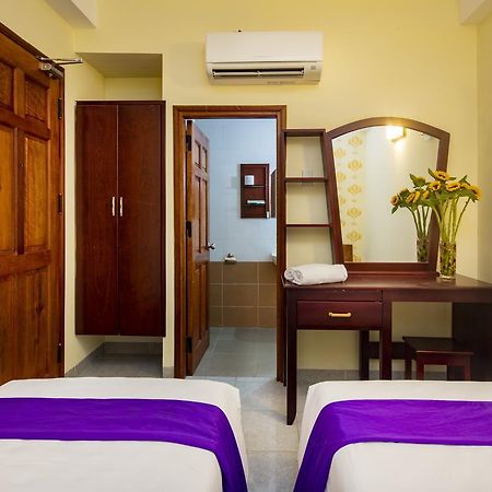 Pearl Beach Hotel Nha Trang Buitenkant foto