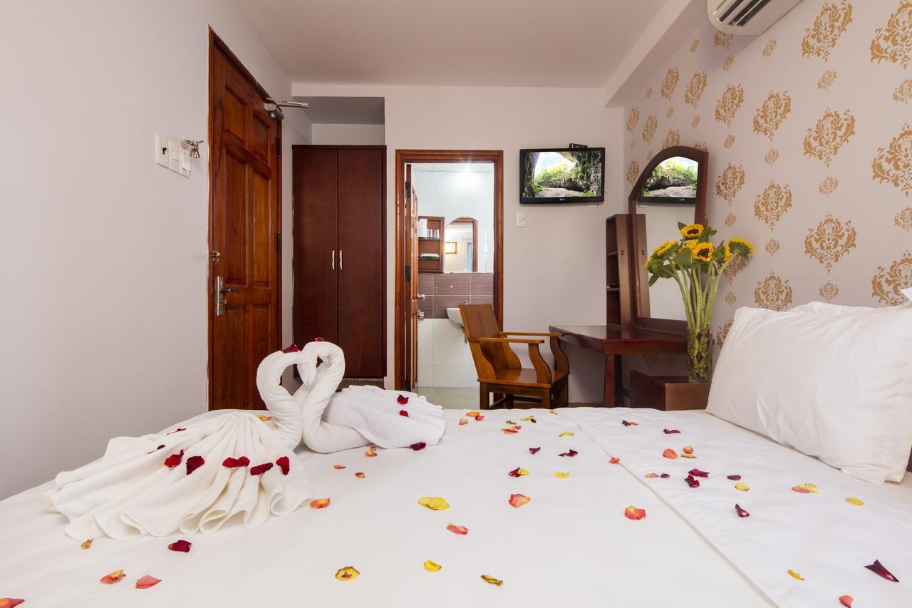 Pearl Beach Hotel Nha Trang Buitenkant foto